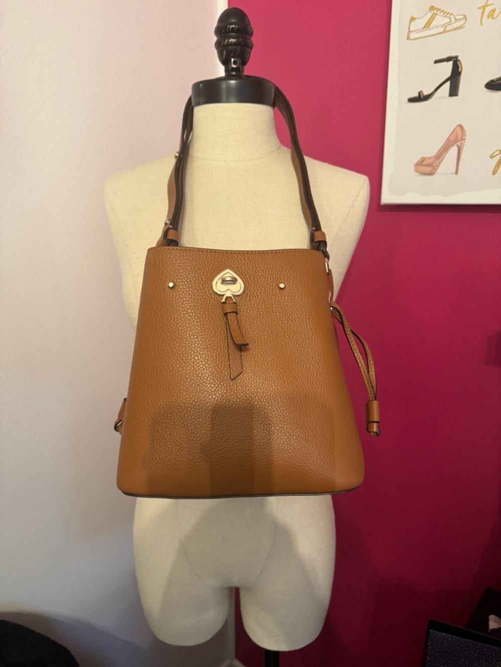 Kate ♠️ Marti Bucket Bag